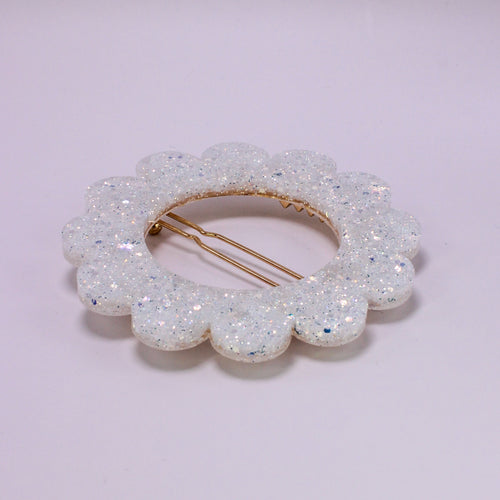 Barrette Fleur paillettes blanches