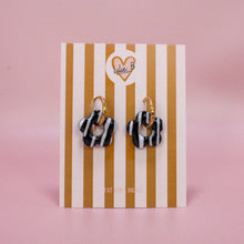 Charger l'image dans la galerie, Pampilles fleurs Rayures irrégulières