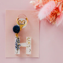 Charger l'image dans la galerie, Porte clefs lettre H