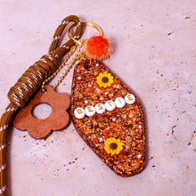 Charger l&#39;image dans la galerie, Porte clefs Grigri Bestie