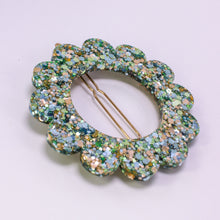 Charger l&#39;image dans la galerie, Barrette Fleur Vert, or, bleu
