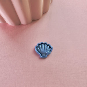 Pin’s coquillage bleu