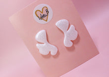 Charger l'image dans la galerie, Boucles d’oreilles Alba blanc nacre