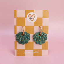 Charger l'image dans la galerie, Pampilles coquillages vert &amp; paillettes