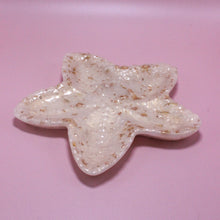 Charger l'image dans la galerie, Coupelle à bijoux étoile de mer crème &amp; feuilles d’or