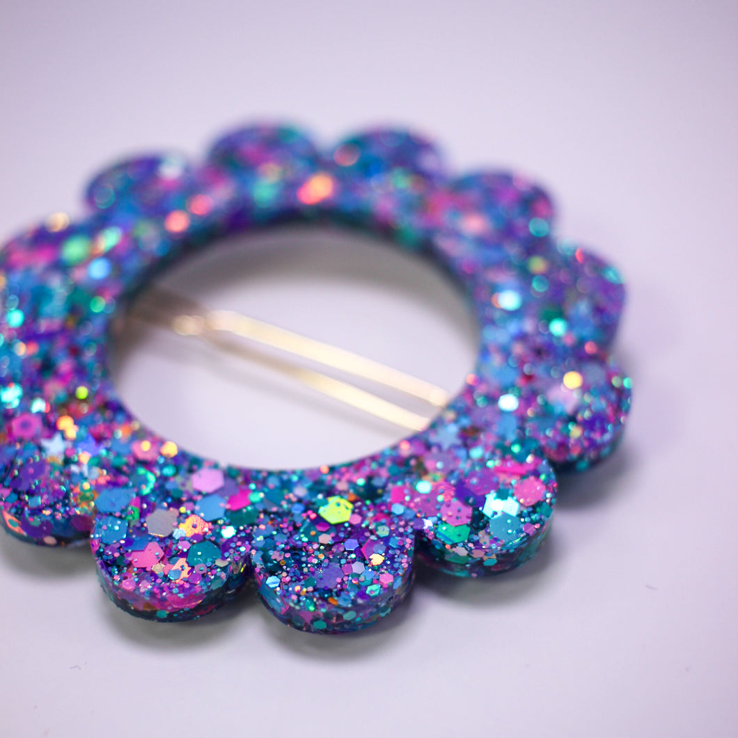 Barrette Fleur paillettes bleues et roses
