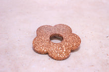 Charger l&#39;image dans la galerie, Broche fleur or