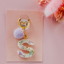 Charger l'image dans la galerie, Porte clefs lettre S