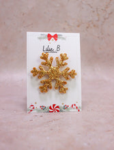Charger l&#39;image dans la galerie, Pin’s Flocon de neige paillettes or